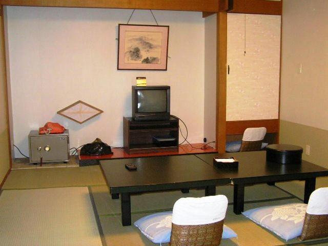 Kadoya 호텔 야마노우치 객실 사진